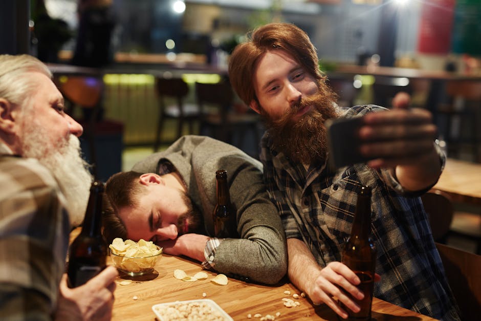 Featured image for Top 5 Same Old Social Media Sites Still Dominating Online
